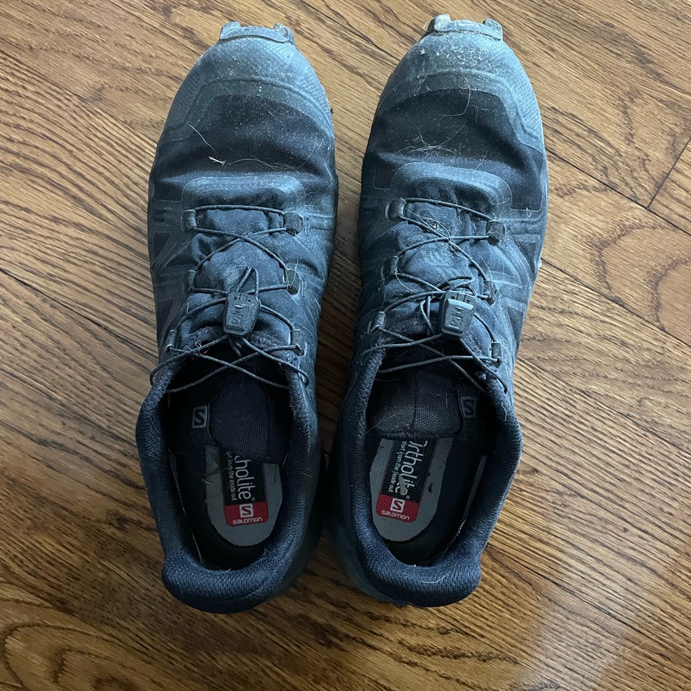 Salomon Men's Black Trail Running Shoes